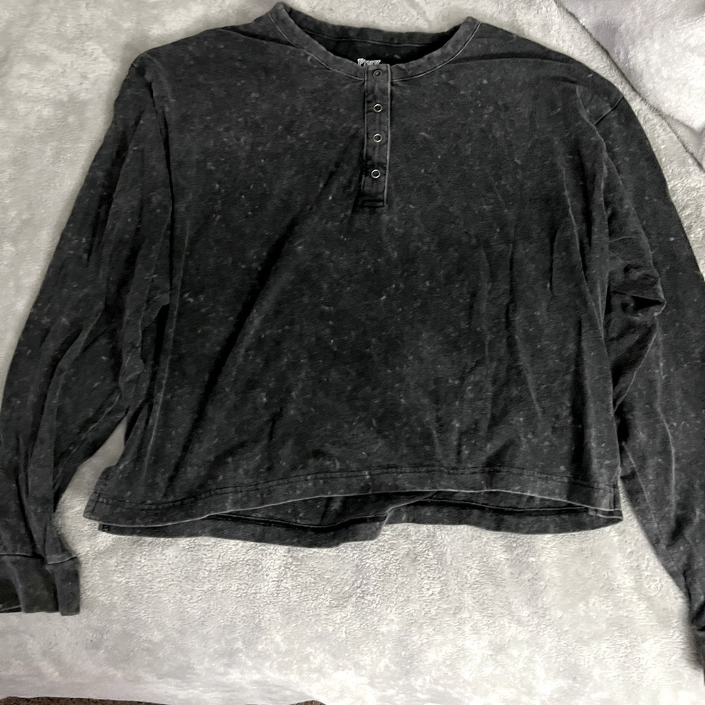 PINK Victoria’s Secret LONG SLEEVE CAMPUS HENLEY T-SHIRT